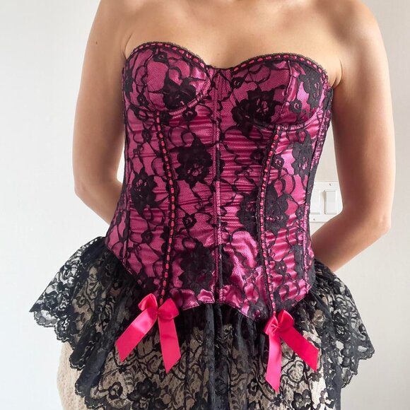 Frederick's of Hollywood | Black & fuchsia pink lace corset with bows | Size 34 - Picture 5 of 8